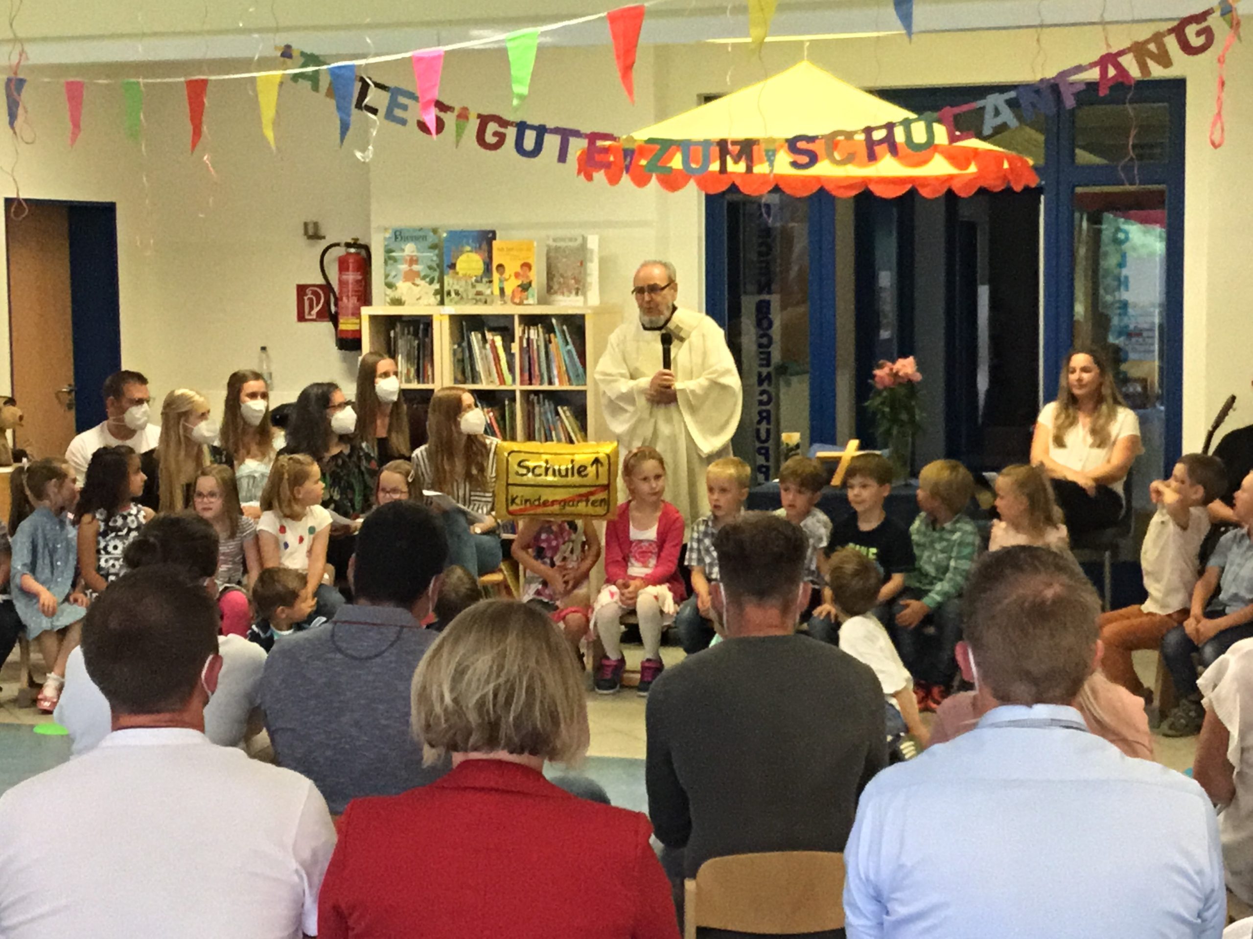 Juni – Abschlussgottesdienst der Wackelzähne – Kolping-Kindergarten